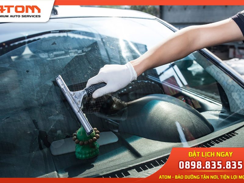 Rửa xe ô tô bao tiền? 5 tác hại của rửa xe giá rẻ